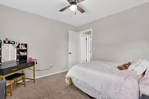 Bedroom - 124 Pickard Dr, Mcloud, OK 74851 photo 7 of 7
