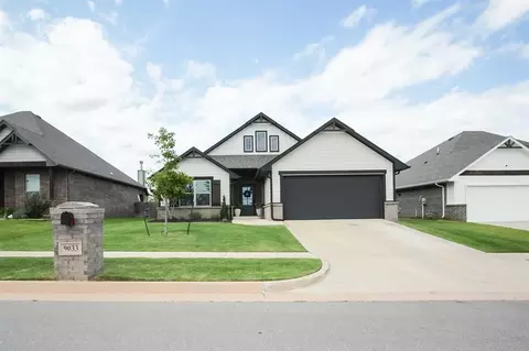9033 NW 118th St, Yukon, OK 73099