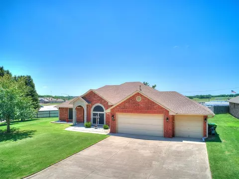 Exterior - 2403 E Headwind Dr, Purcell, OK 73080 photo 10 of 10