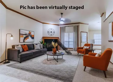 Living - 2403 E Headwind Dr, Purcell, OK 73080 photo 1 of 9