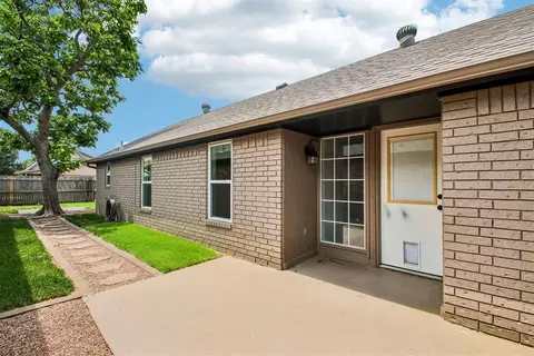 Other - 2125 Goodrich Dr, Moore, OK 73170 photo 7 of 12