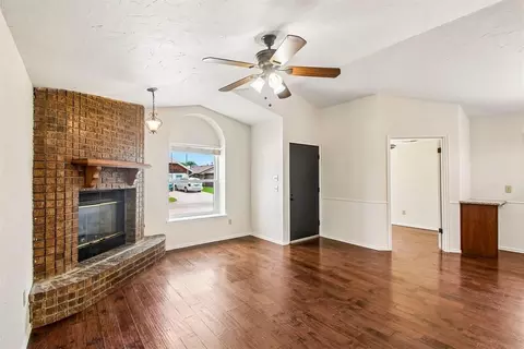 Living - 2125 Goodrich Dr, Moore, OK 73170 photo 3 of 5