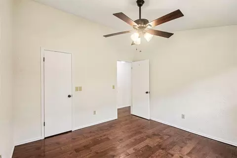 Bedroom - 2125 Goodrich Dr, Moore, OK 73170 photo 5 of 7
