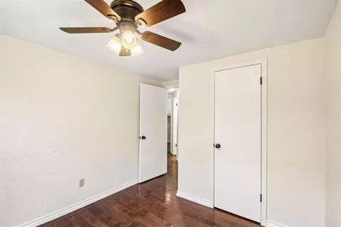 Bedroom - 2125 Goodrich Dr, Moore, OK 73170 photo 3 of 7