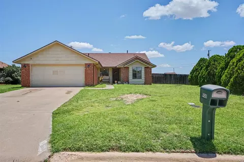 900 Polk St, Altus, OK 73521