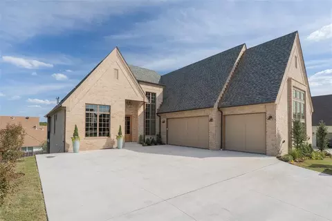 2816 Evening Stroll Dr, Edmond, OK 73034