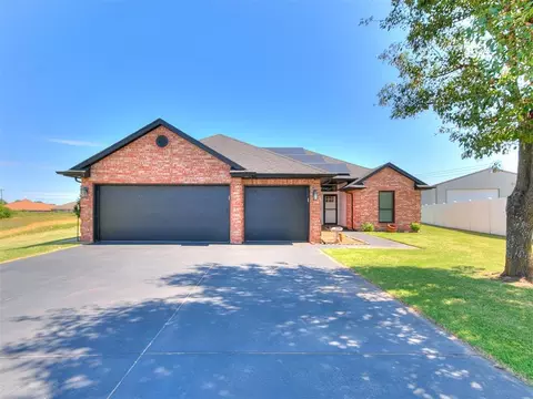 8300 Canyon Trail Dr, Oklahoma City, OK 73135