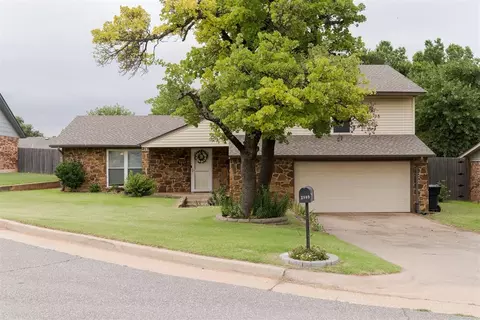 3809 NE 141st Cir, Edmond, OK 73013