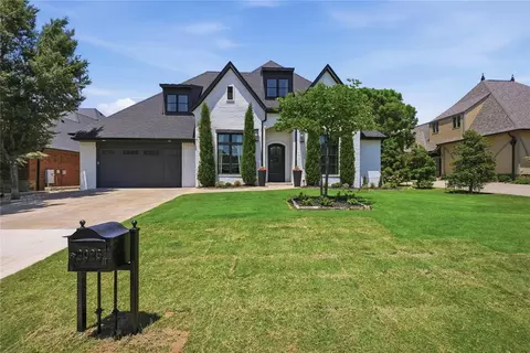 3025 NW 157th St, Edmond, OK 73013