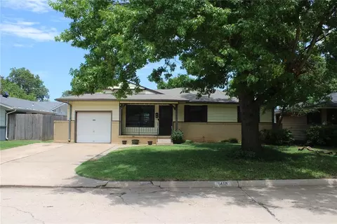 1418 Gannon Ave, Enid, OK 73703