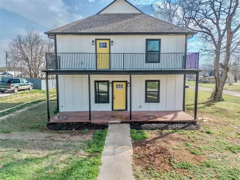 705 E Springer Ave, Guthrie, OK 73044