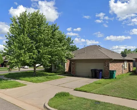 10700 NW 32nd St, Yukon, OK 73099