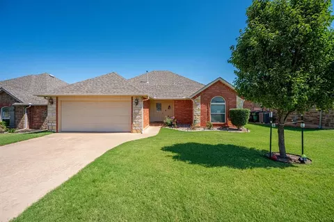 6701 NW 159th St, Edmond, OK 73013