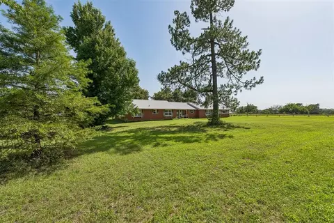 Exterior - 21220 SE 89th St, Mcloud, OK 74851 photo 4 of 9