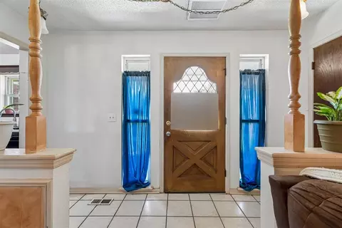 Entry Way - 21220 SE 89th St, Mcloud, OK 74851 photo 1 of 1