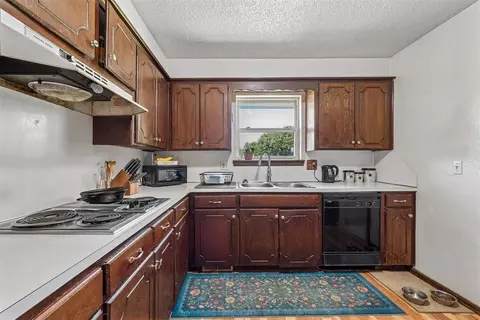 Kitchen - 21220 SE 89th St, Mcloud, OK 74851 photo 3 of 8