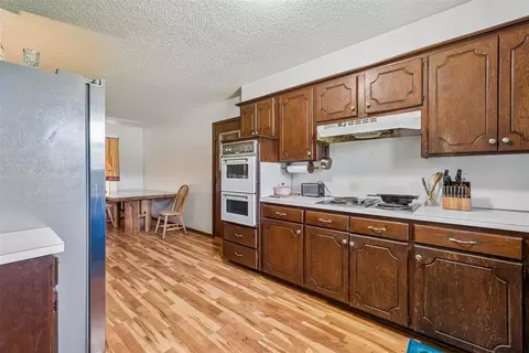 Kitchen - 21220 SE 89th St, Mcloud, OK 74851 photo 6 of 8