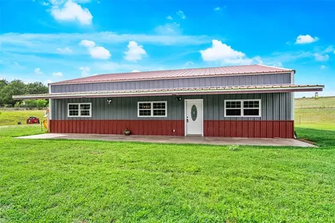 16156 County Road 1250, Binger, OK 73009