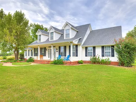 4081 Cedar Farm Rd, Noble, OK 73068