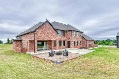 Exterior - 3802 Turtle Creek Cir, Tuttle, OK 73089 photo 3 of 3