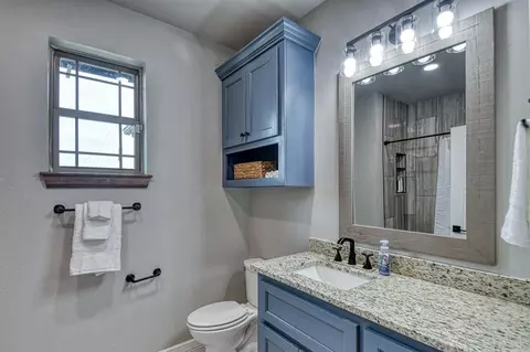 Bath - 3802 Turtle Creek Cir, Tuttle, OK 73089 photo 7 of 7