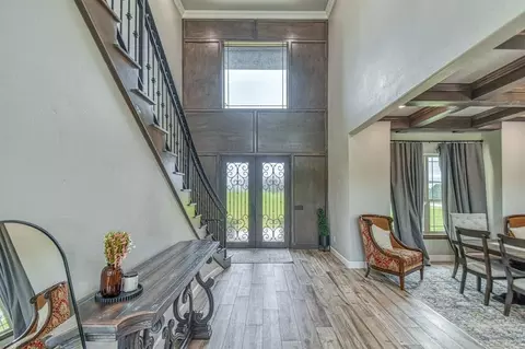 Entry Way - 3802 Turtle Creek Cir, Tuttle, OK 73089 photo 2 of 5