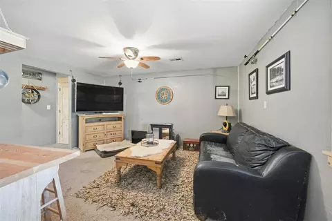 Living - 418258 E 1202 Rd, Eufaula, OK 74432 photo 1 of 1