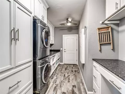 Other - 406 Rochester Ct, Tuttle, OK 73089 photo 9 of 13