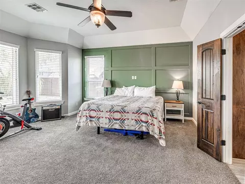 Bedroom - 406 Rochester Ct, Tuttle, OK 73089 photo 2 of 4