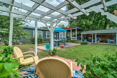 Exterior - 803 E Mosier St, Norman, OK 73071 photo 9 of 17