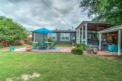 Exterior - 803 E Mosier St, Norman, OK 73071 photo 11 of 17
