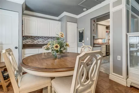 Dining - 803 E Mosier St, Norman, OK 73071 photo 1 of 1