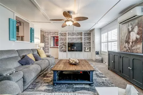 Living - 803 E Mosier St, Norman, OK 73071 photo 6 of 6