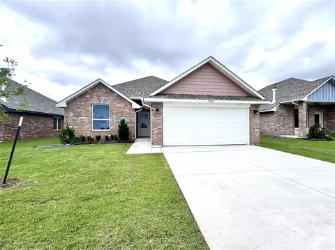 9336 NW 143rd St, Yukon, OK 73099