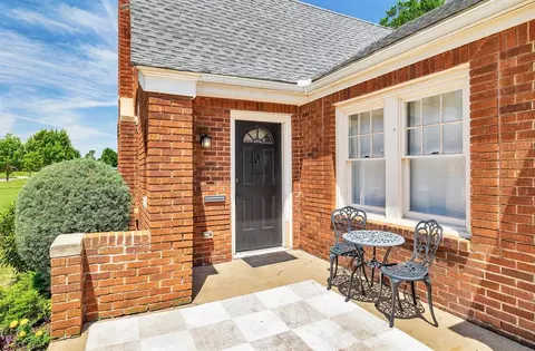 917 NE 18th St, Oklahoma City, OK 73105