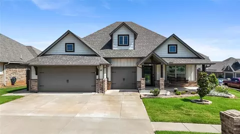 9205 NW 91st St, Yukon, OK 73099