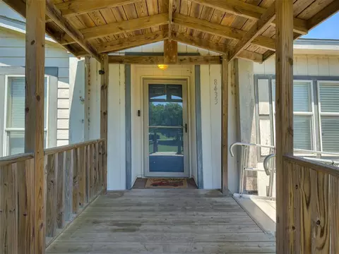 8433 Bradshaw Ln, Noble, OK 73068