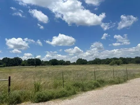18476 N County Road 3015 Rd, Lindsay, OK 73052