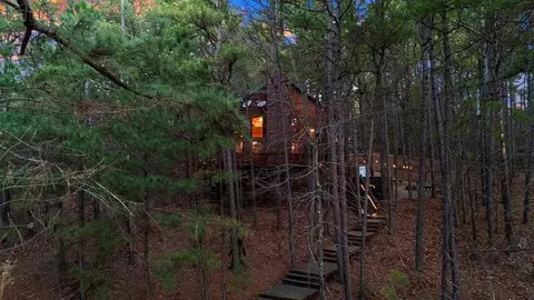 Exterior - 94 Treble Hook, Broken Bow, OK 74728 photo 8 of 11