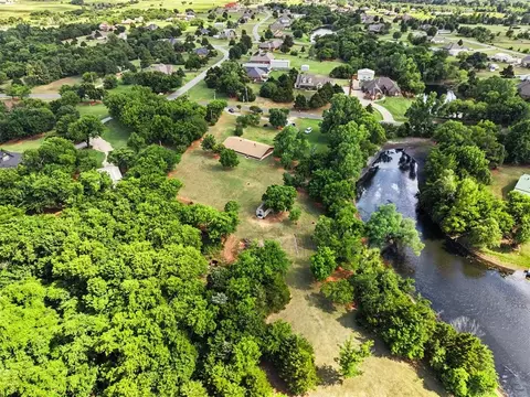 1211 E Rock Creek Rd, Tuttle, OK 73089 photo 34