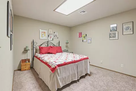 1211 E Rock Creek Rd, Tuttle, OK 73089 photo 19