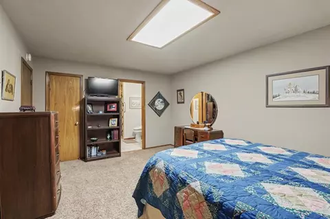 1211 E Rock Creek Rd, Tuttle, OK 73089 photo 16