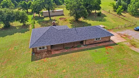 738 S Sara Rd, Tuttle, OK 73089 photo 5