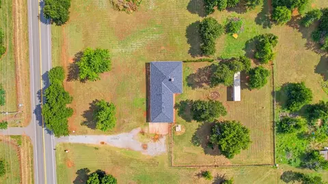 738 S Sara Rd, Tuttle, OK 73089 photo 6