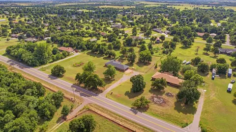 738 S Sara Rd, Tuttle, OK 73089 photo 9