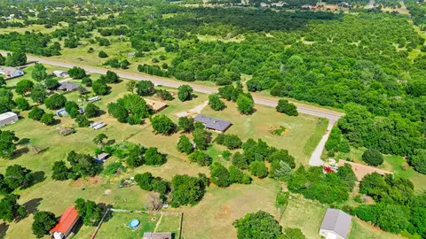 738 S Sara Rd, Tuttle, OK 73089 photo 3
