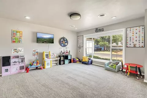 Other - 208 S Mockingbird Dr, Altus, OK 73521 photo 2 of 4