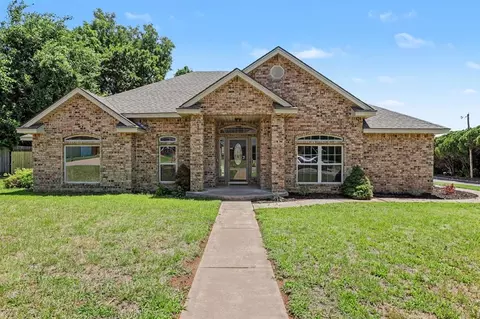 946 Blue Bird Ter, Purcell, OK 73080