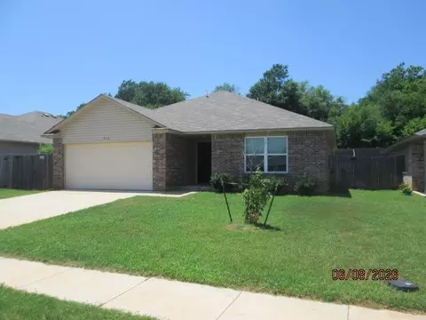 208 Tuscany Cir, Noble, OK 73068