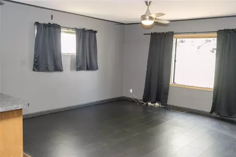Living - 317 W 4th St, Erick, OK 73645 photo 2 of 5
